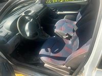 Gebraucht Renault Clio II 58 PS (42 kW) 2001 Grau Kleinwagen