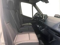 Gebraucht Mercedes Sprinter 170 PS (125 kW) 2024 Arktikweiss Van