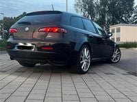 Second-hand Alfa Romeo 159 260 CP (191 kW) 2010 Negru Break
