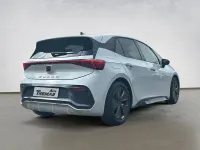Second-hand Cupra Born 150 kW (204 CP) 2022 Alb Hatchback