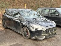 Gebraucht Ford Focus ST 250 PS (183 kW) 2014 Schwarz Limousine