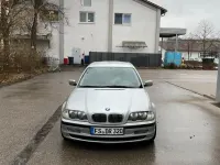 Gebraucht BMW 320 150 PS (110 kW) 2000 Silber Kombi
