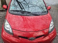 Gebraucht Toyota Aygo 68 PS (50 kW) 2005 Rot Kleinwagen