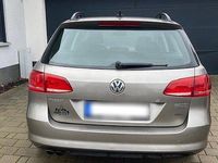 Gebraucht VW Passat 140 PS (102 kW) 2013 Beige Kombi