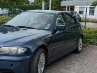 Gebraucht BMW 318 143 PS (105 kW) 2002 Blau Limousine