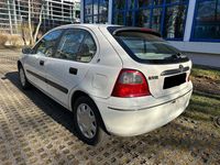 Gebraucht Rover 200 103 PS (75 kW) 1997 Weiß Limousine