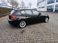 Gebraucht BMW 116 116 PS (85 kW) 2012 Schwarz Kleinwagen