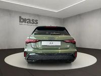 Neu Audi A3 Ambiente 204 PS (150 kW) 2026 Distriktgrün metallic Limousine