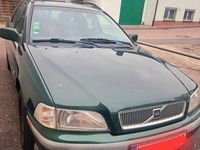 Gebraucht Volvo V40 140 PS (102 kW) 1998 Grün Kombi