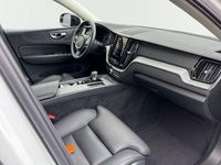 Gebraucht Volvo XC60 Plus 349 PS (256 kW) 2023 Weiss SUV