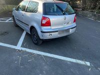 Gebraucht VW Polo 65 PS (47 kW) 2002 Silber Kleinwagen