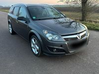 Gebraucht Opel Astra 116 PS (85 kW) 2010 Grau Kombi