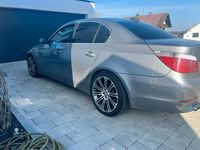 Gebraucht BMW 525 168 PS (123 kW) 2005 Grau Limousine