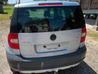 Gebraucht Skoda Yeti 140 PS (102 kW) 2010 Blau SUV