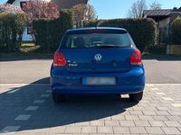 Gebraucht VW Polo 60 PS (44 kW) 2011 Blau Kleinwagen