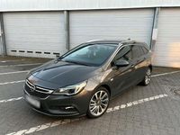 Gebraucht Opel Astra 160 PS (117 kW) 2016 Grau Kombi
