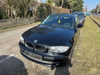 Gebraucht BMW 116 122 PS (89 kW) 2010 Schwarz Kleinwagen