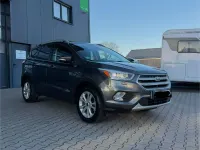 Gebraucht Ford Kuga Titanium 150 PS (110 kW) 2017 Grau SUV