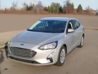Gebraucht Ford Focus 120 PS (88 kW) 2020 Silber Limousine