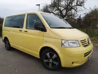 Używany VW Caravelle 131 KM (96 kW) 2005 Żółty Van