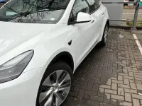Gebraucht Tesla Model Y RWD 188 kW (256 PS) 2023 Weiß SUV