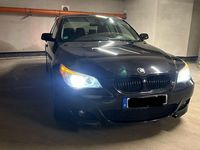 Gebraucht BMW 523 M Sport 177 PS (130 kW) 2005 Schwarz Limousine