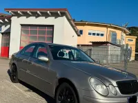 Gebraucht Mercedes E320 Avantgarde 224 PS (164 kW) 2002 Grau Limousine