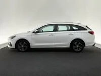 Gebraucht Hyundai i30 Trend 120 PS (88 kW) 2020 Weiß Kombi