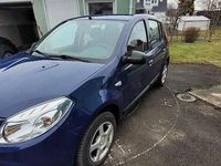 Gebraucht Dacia Sandero 75 PS (55 kW) 2009 Blau Kleinwagen