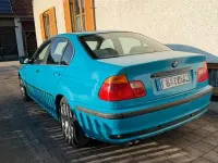 Gebraucht BMW 320 150 PS (110 kW) 1999 Blau Limousine