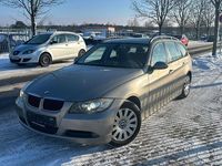 Gebraucht BMW 320 Sport Line 177 PS (130 kW) 2008 Beige Kombi