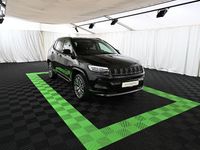Gebraucht Jeep Compass Summit 96 PS (70 kW) 2025 Schwarz SUV