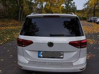 Gebraucht VW Touran Highline 150 PS (110 kW) 2016 Van / Kleinbus