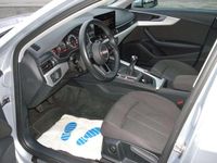 Gebraucht Audi A4 Basis 150 PS (110 kW) 2020 Florettsilber metallic Kombi
