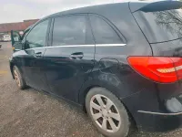 Gebraucht Mercedes B200 AMG 136 PS (100 kW) 2013 Schwarz Kleinwagen