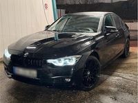 Gebraucht BMW 320 190 PS (139 kW) 2018 Schwarz Limousine