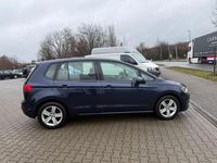 Gebraucht VW Golf VII Comfortline 110 PS (80 kW) 2014 Blau Limousine