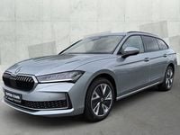 Gebraucht Skoda Superb Selection 150 PS (110 kW) 2025 Silber Kombi