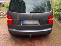 gebraucht VW Touran Highline 2.0 TDI