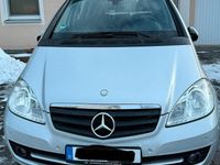 Gebraucht Mercedes A160 100 PS (73 kW) 2012 Silber Van / Kleinbus