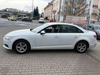 Gebraucht Audi A4 Ambiente 150 PS (110 kW) 2018 Gletscherweiss Limousine