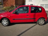 Gebraucht Renault Clio II 58 PS (42 kW) 2009 Rot Limousine