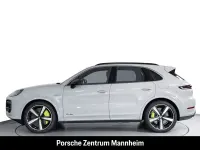 Gebraucht Porsche Cayenne Turbo E-Hybrid 740 PS (544 kW) 2024 Weiss SUV