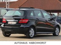 Gebraucht Mercedes B180 109 PS (80 kW) 2008 Schwarz Van / Kleinbus