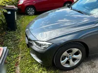 Gebraucht BMW 320 163 PS (119 kW) 2012 Grau Limousine