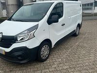 Gebraucht Renault Trafic 90 PS (66 kW) 2015 Weiß Van / Kleinbus