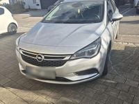 Gebraucht Opel Astra Exklusiv 150 PS (110 kW) 2016 Silber Kombi