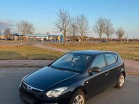 Gebraucht Hyundai i30 Edition+ 105 PS (77 kW) 2009 Schwarz Limousine