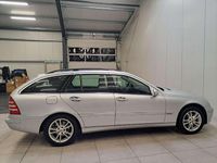 Second-hand Mercedes C220 150 CP (110 kW) 2005 Argintiu Break