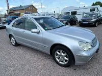 Gebraucht Mercedes C180 Elegance 129 PS (94 kW) 2001 Silber Limousine